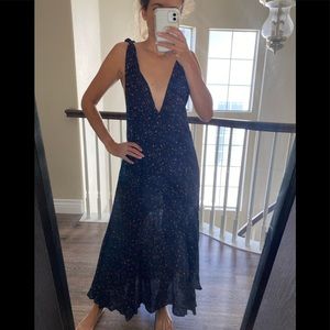 Reformation Dress - Size 6, Navy with gold stars